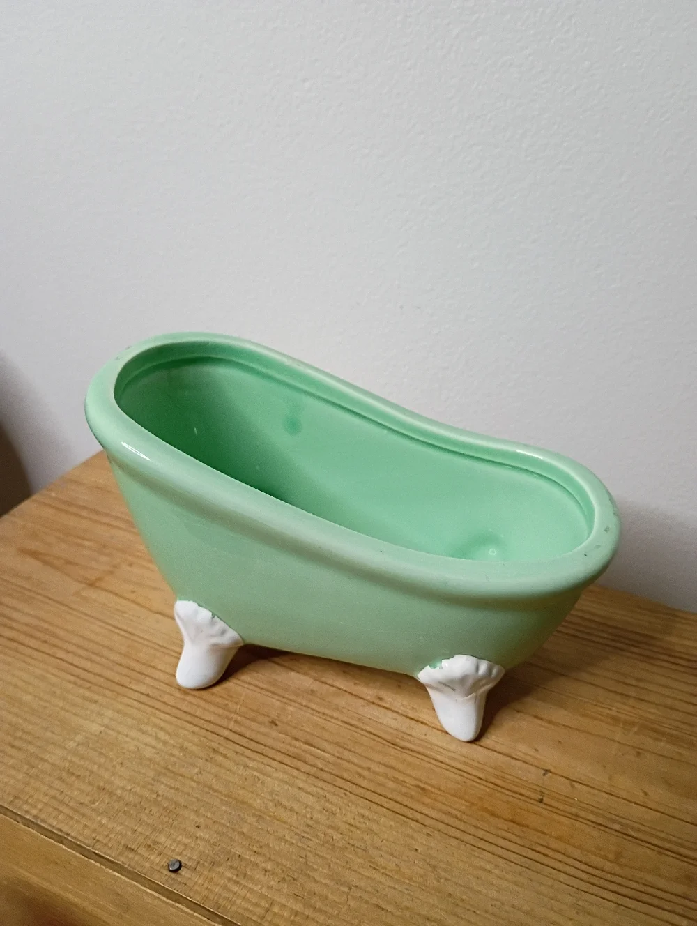 Vintage Ceramic Victorian Claw Foot Tub Trinket Holder Soap Dish Cottagecore